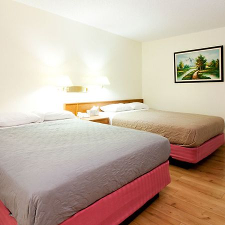 Horizon Motel Saint Albert Екстер'єр фото